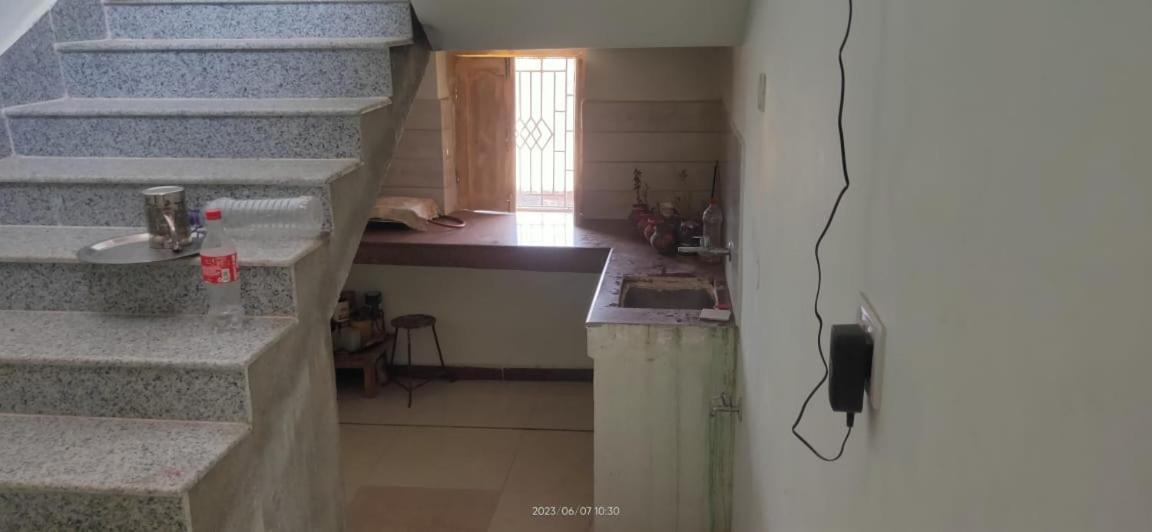 Budha Ashram Guest House Bodhgaya Bagian luar foto